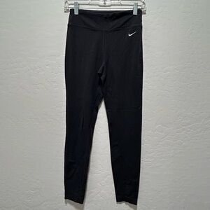 Nike fit leggings
